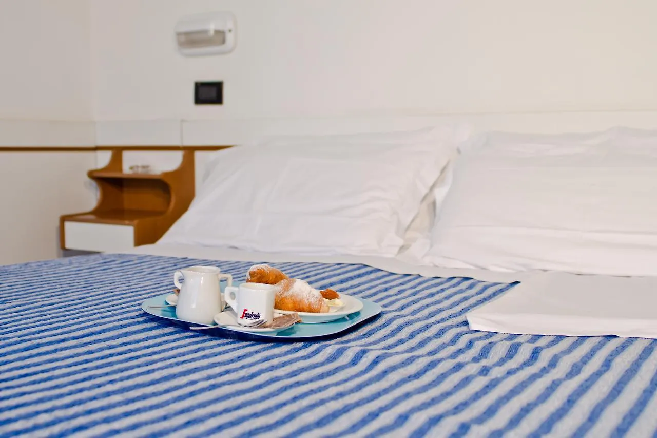 Hotel Montecarlo Rivazzurra Di Rimini