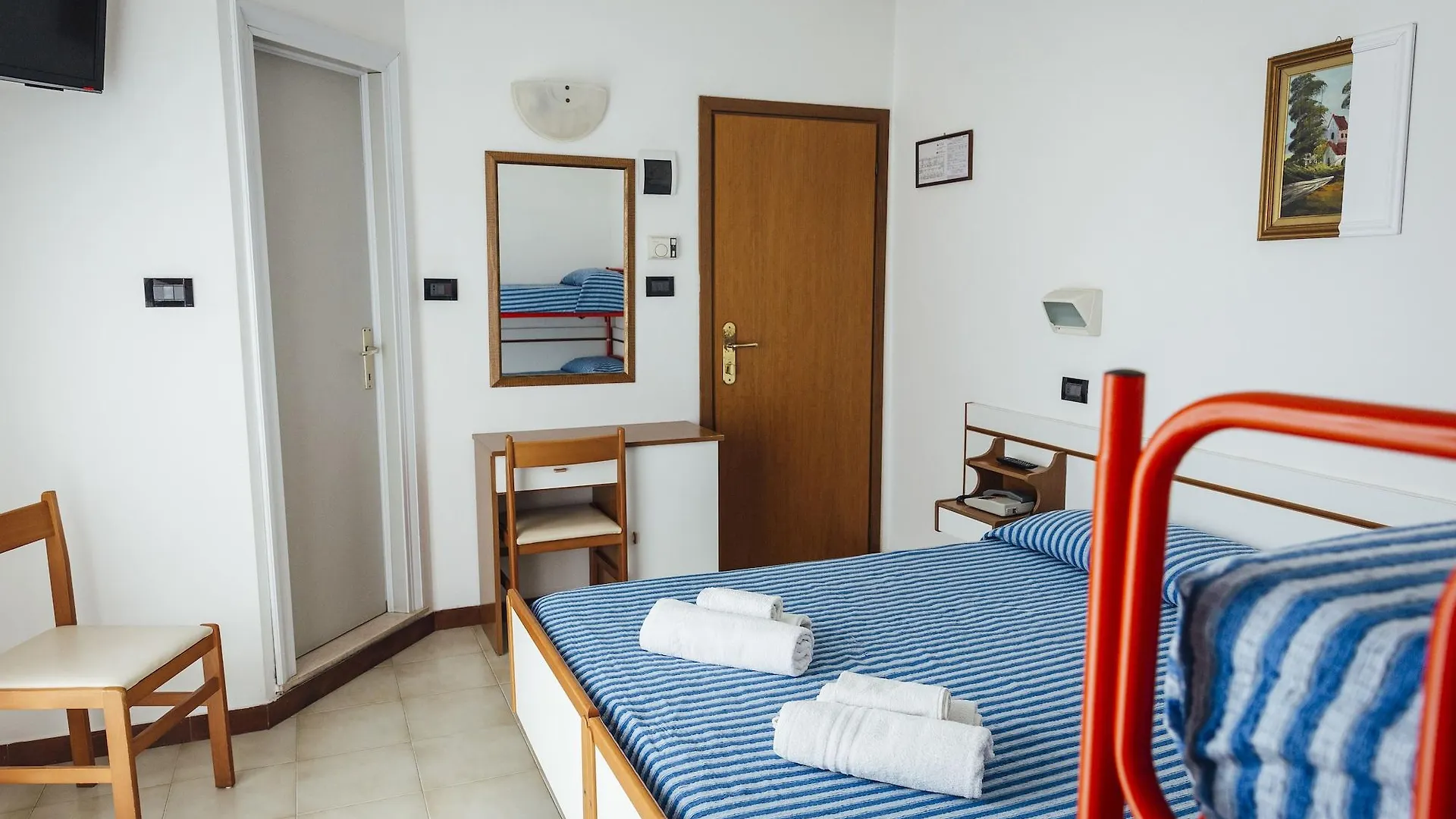 Hotel Montecarlo Rivazzurra Di Rimini 3*,