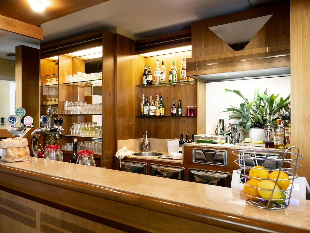 Hotel Montecarlo Rivazzurra Di Rimini