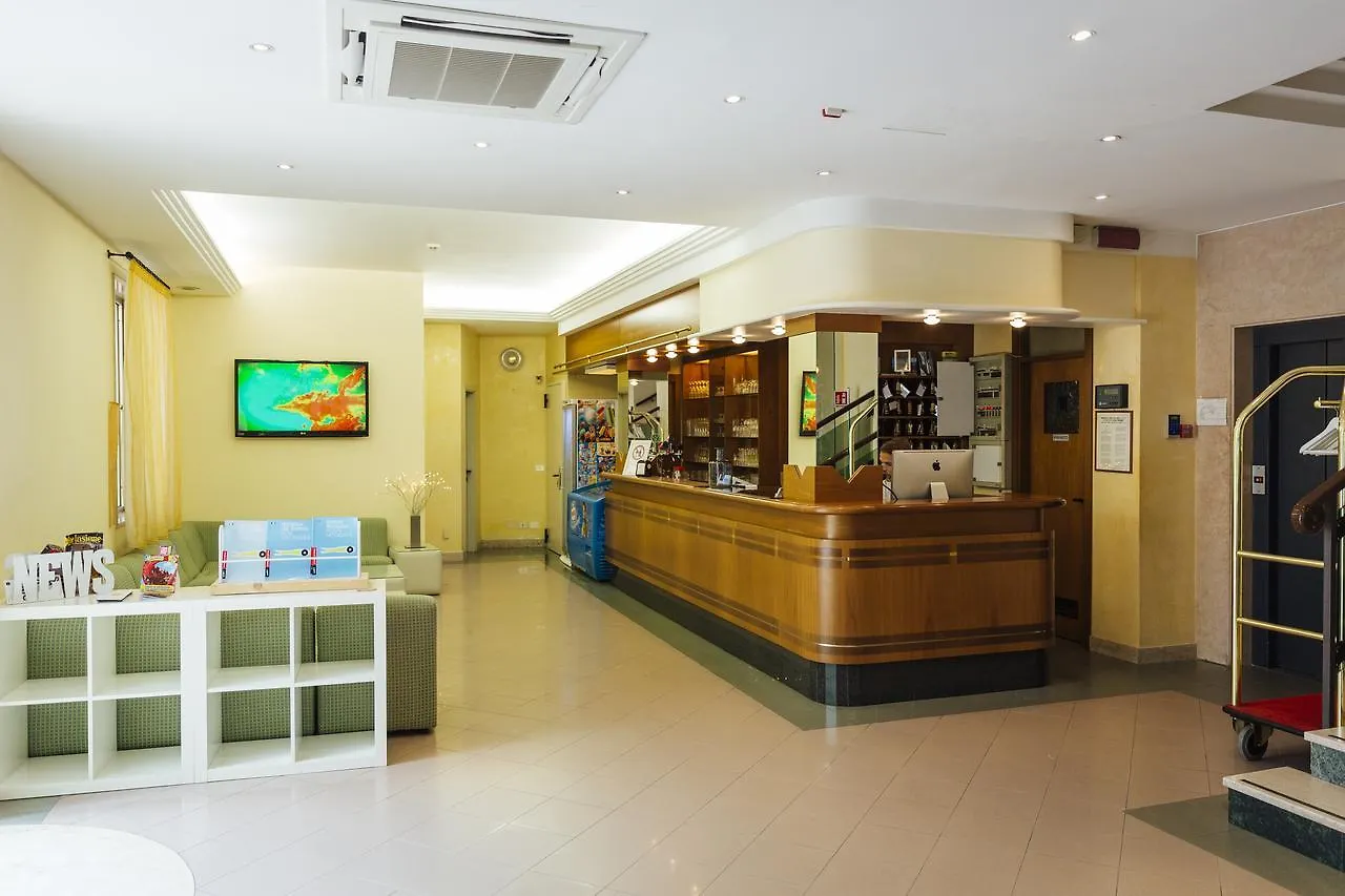 Hotel Montecarlo Rivazzurra Di Rimini